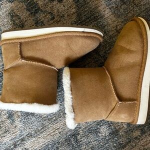 🌈 3 for $20 🌈 Unbranded baby Uggs